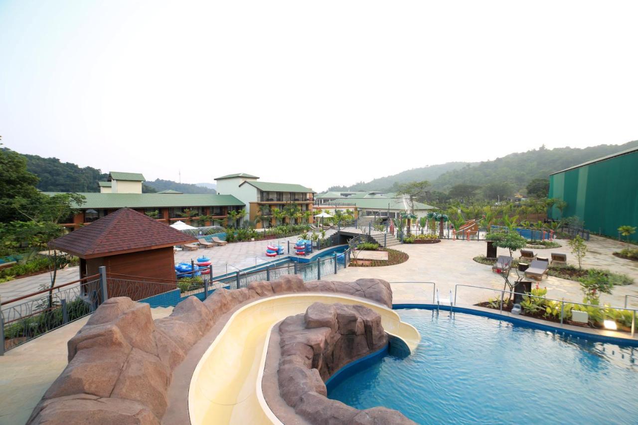 Готель Club Mahindra Assonora Екстер'єр фото
